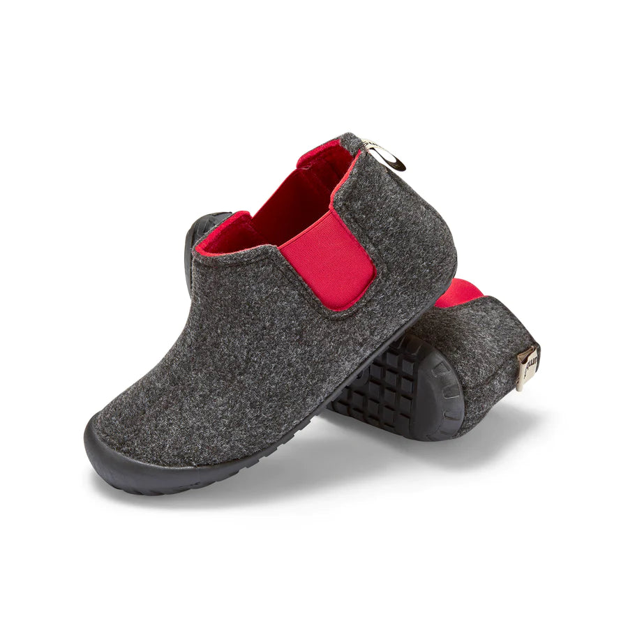 Botines Brumby Slipper Charcoal Red